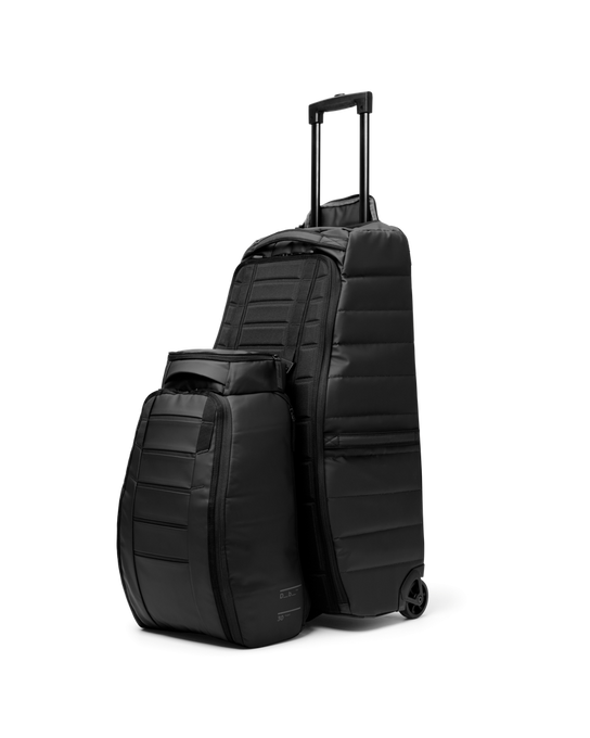 Plecak DB Hugger Backpack 30L Black Out - 2025/26