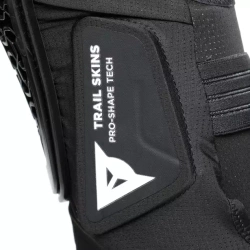 Ochraniacze na kolana Dainese Trail Skins Pro Knee Guards Black
