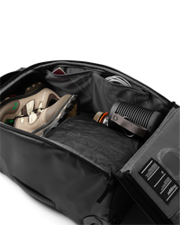 Plecak DB Hugger Roller Bag Carry-on 40l Black - 2024/25