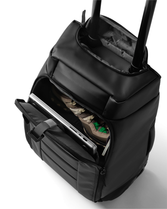 Plecak DB Hugger Roller Bag Carry-on 40l Black - 2024/25