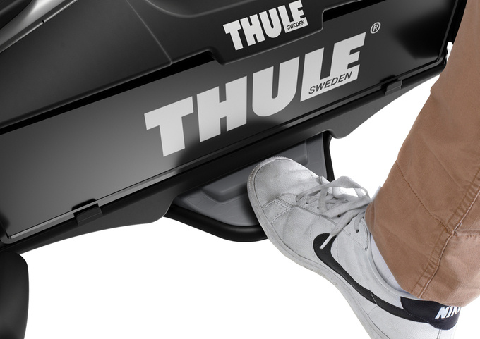 Bagażnik rowerowy montowany na haku Thule Velocompact 2bike 13 Pin Aluminum/Black - 2021/22